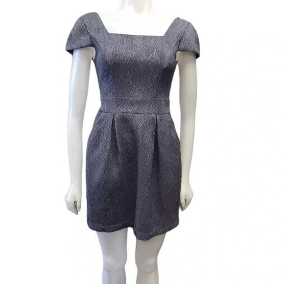 BCBG Cap Sleeve Grey Mini Lined Dress Size  4 - Picture 1 of 12